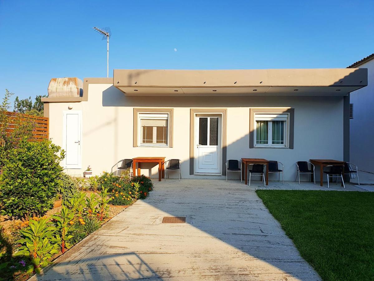 Repanidi Apartments Repanidhion Exterior photo